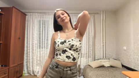 Stefania online show from 04/05/26, 05:10