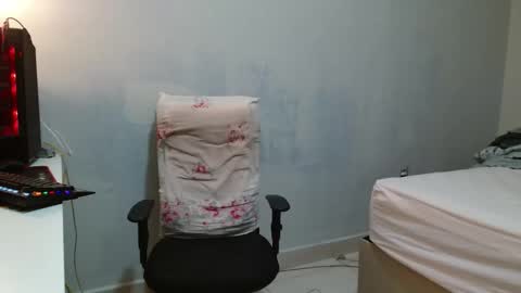 b0ycan online show from 02/01/26, 01:15