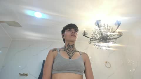 Anny online show from 11/30/25, 04:05