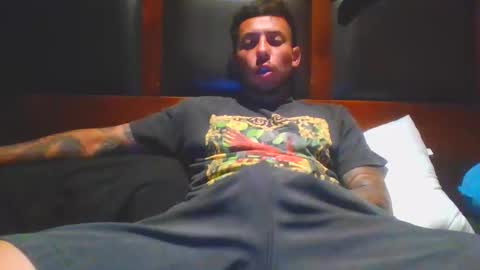 baadddboooy69 online show from 12/23/25, 02:42