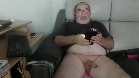 Snapshot of babacool96 chatting on 12/09/24, 01:45 babacool 96 online show from 12/09/24, 01:45