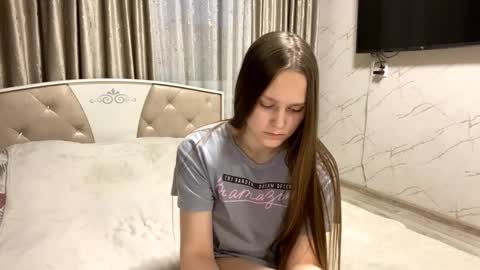 Anny Simpson online show from 11/07/25, 11:54