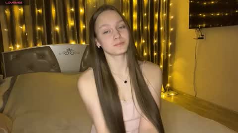 Anny Simpson online show from 12/03/25, 07:12