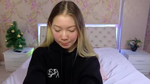 Cute Raby online show from 01/02/25, 12:35