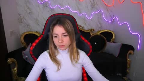 Babe online show from 02/12/25, 10:24