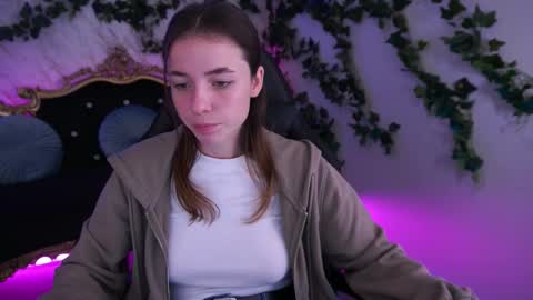 Babe online show from 10/09/25, 07:28