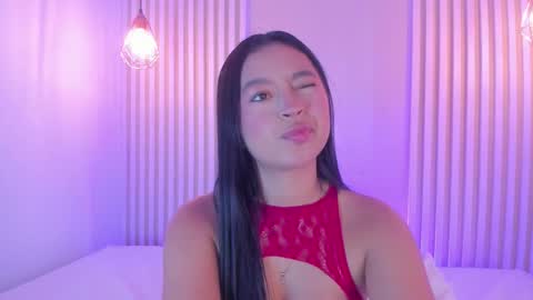 Snapshot of babe_katty chatting on 02/14/26, 12:02 Katty online show from 02/14/26, 12:02