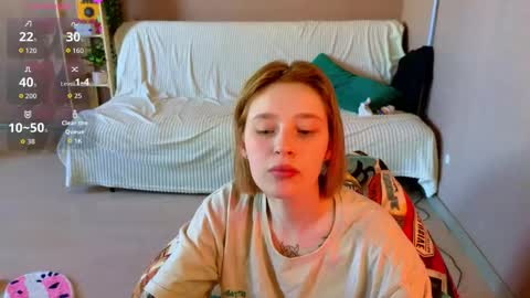 Snapshot of babees_eva chatting on 05/24/26, 04:06 Sweety Eva online show from 05/24/26, 04:06