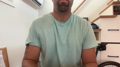 Snapshot of babeheater chatting on 12/03/25, 05:44 babeheater online show from 12/03/25, 05:44