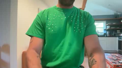 Snapshot of babeheater chatting on 01/17/26, 06:11 babeheater online show from 01/17/26, 06:11