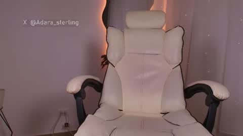 Snapshot of babepeach chatting on 07/01/26, 01:18 adara sterling online show from 07/01/26, 01:18