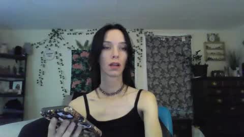 Fern Browning online show from 09/17/25, 03:57