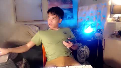 Snapshot of baby_aries69 chatting on 02/19/26, 04:03 your Baby Aries69 online show from 02/19/26, 04:03