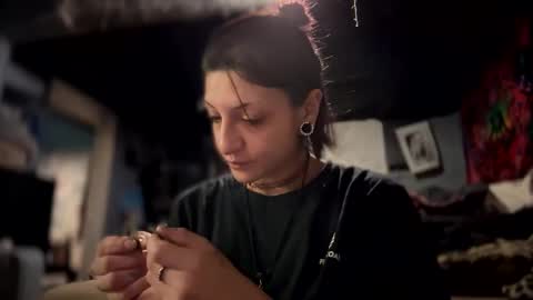 Snapshot of baby_buddha chatting on 12/15/24, 03:13 baby buddha online show from 12/15/24, 03:13