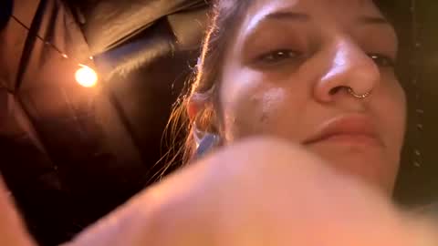 Snapshot of baby_buddha chatting on 12/25/24, 11:43 baby buddha online show from 12/25/24, 11:43