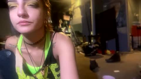 Snapshot of baby_buddha chatting on 01/10/25, 10:17 baby buddha online show from 01/10/25, 10:17