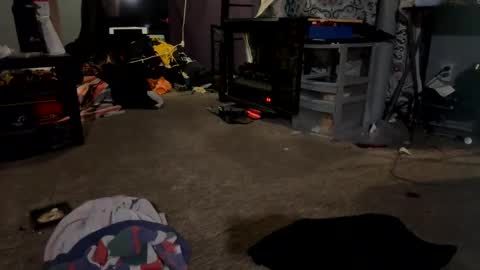 Snapshot of baby_buddha chatting on 01/28/25, 08:14 baby buddha online show from 01/28/25, 08:14