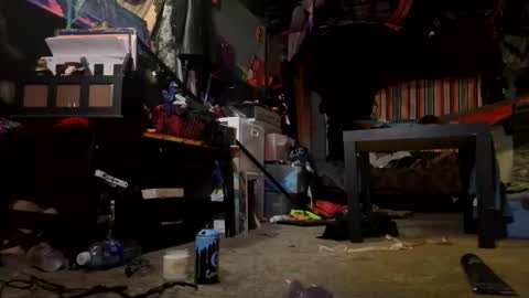 Snapshot of baby_buddha chatting on 02/04/25, 04:48 baby buddha online show from 02/04/25, 04:48