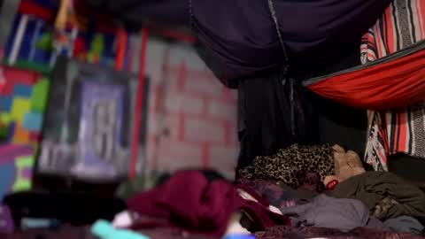 Snapshot of baby_buddha chatting on 02/22/25, 04:51 baby buddha online show from 02/22/25, 04:51