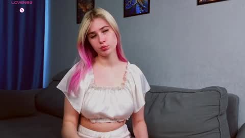 Kate online show from 06/04/26, 03:56