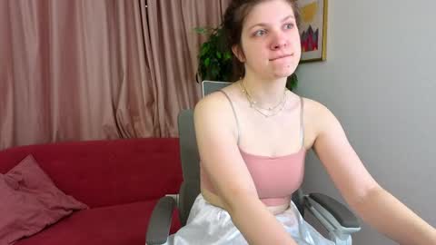 Evalena maybe just Eva online show from 06/06/26, 05:01