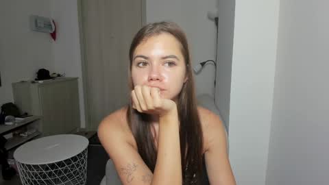 Snapshot of baby_for_daddy18 chatting on 01/12/25, 02:56 Call me baby real name Eva online show from 01/12/25, 02:56