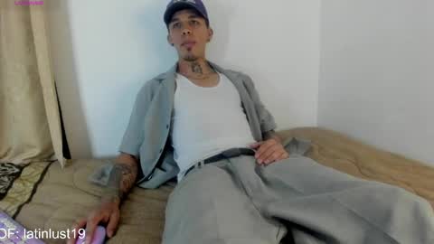 Snapshot of baby_gio chatting on 06/02/26, 03:14 OF GxoXabs online show from 06/02/26, 03:14
