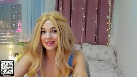 Elizabeth online show from 01/15/26, 01:59