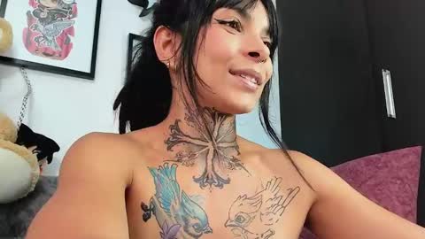 BomBom online show from 02/04/25, 03:47