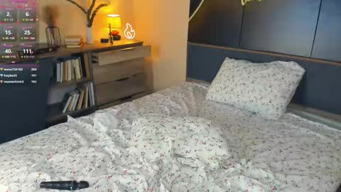 Emily online show from 02/14/25, 12:14