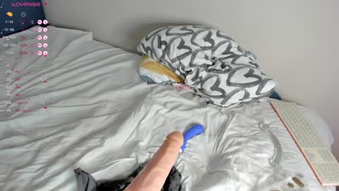 JULY online show from 01/01/25, 02:20