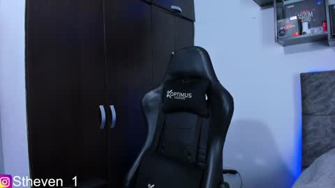 Junior       Independent Model online show from 12/03/24, 07:43