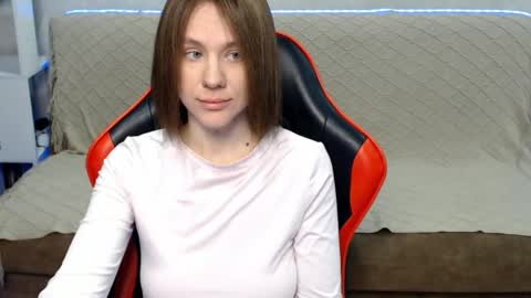 baby_kitte online show from 02/01/26, 01:04