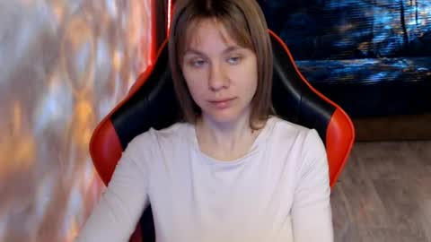 baby_kitte online show from 05/26/26, 02:51