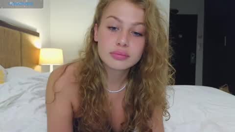 Sharleen online show from 03/05/25, 03:07