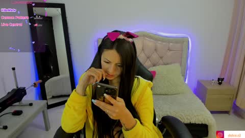 Dulce  Stefa  online show from 01/24/25, 10:21