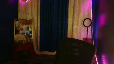 sky online show from 11/05/25, 01:55