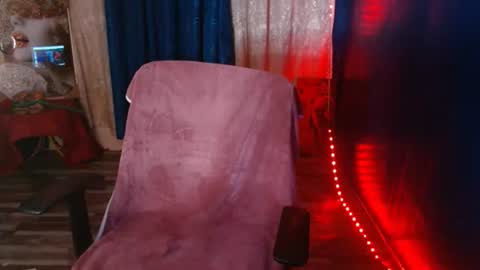 sky online show from 11/08/25, 07:01