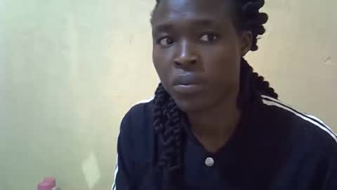 baby_may5 online show from 02/25/26, 11:42