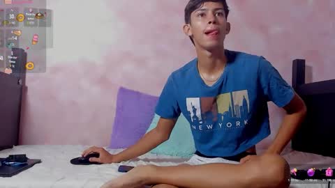 Snapshot of baby_noaht chatting on 05/15/26, 11:17 baby_noaht online show from 05/15/26, 11:17