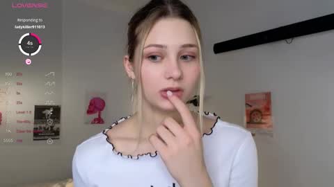 Ruth online show from 10/22/25, 08:30