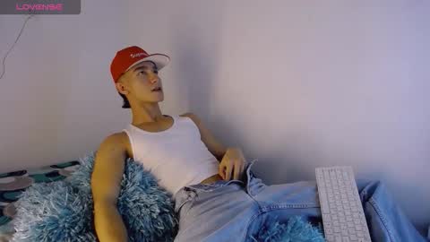 babyandy_x online show from 11/29/25, 07:06