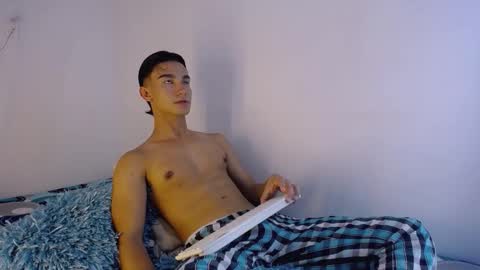 babyandy_x online show from 01/13/26, 11:32