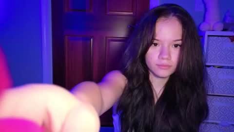 babyaves online show from 10/10/25, 06:23