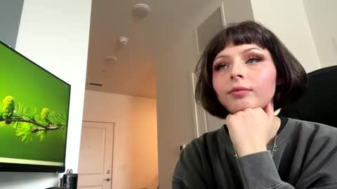 Snapshot of babyblue0194 chatting on 01/13/25, 06:16 babybray online show from 01/13/25, 06:16