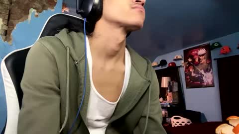 Snapshot of babyd0103 chatting on 12/19/24, 08:23 babyD online show from 12/19/24, 08:23