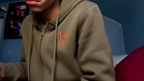 Snapshot of babyd0103 chatting on 01/05/25, 08:42 babyD online show from 01/05/25, 08:42