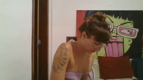 Snapshot of babydemon6 chatting on 01/23/25, 10:44 babydemon6 online show from 01/23/25, 10:44