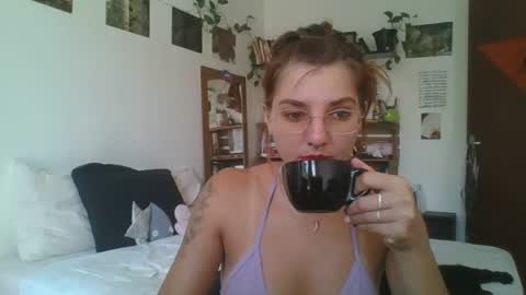 Snapshot of babydemon6 chatting on 02/09/25, 12:41 babydemon6 online show from 02/09/25, 12:41