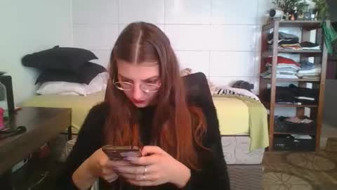 Snapshot of babydemon6 chatting on 09/28/25, 02:00 babydemon6 online show from 09/28/25, 02:00